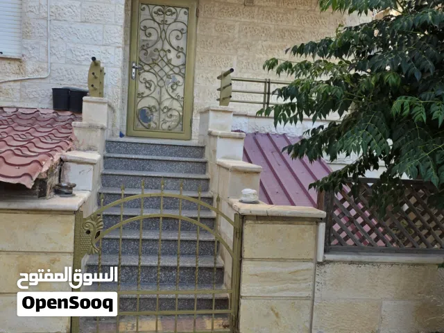 142 m2 4 Bedrooms Apartments for Sale in Irbid Aydoun