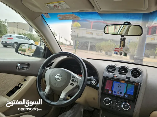Nissan Altima 2010 in Al Riyadh
