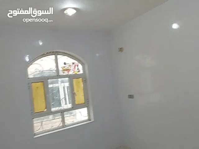 300m2 3 Bedrooms Apartments for Rent in Sana'a Bayt Baws