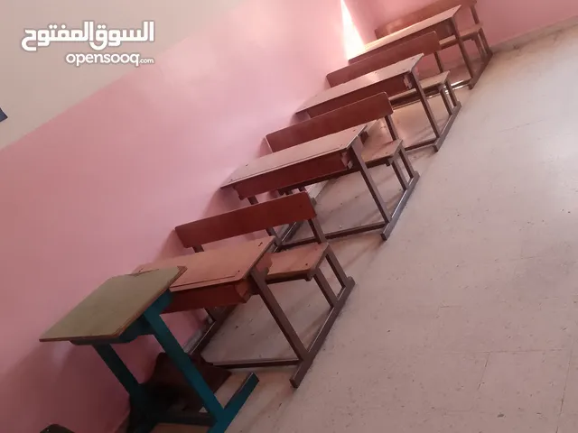 دروج مدرس بحالة جيدة