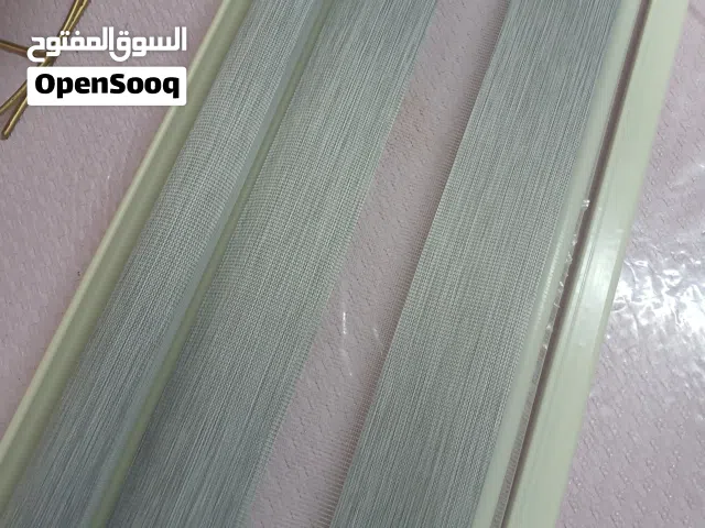زيبرا تفصيل جديدة غير مستعملة لون رمادي سكني فاتح ماركا الشمالية حي الونانات  القياس متر ...1.20