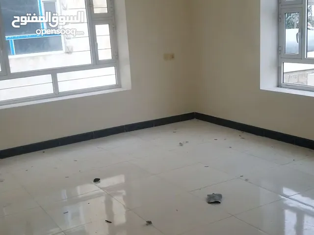 Unfurnished Offices in Sana'a Al Wahdah District