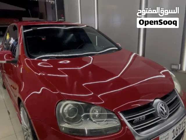 محل عناية بالسيارات وتجارة زينة سيارات بموقع مميز فخلي معارض الحراج في صناعية العين