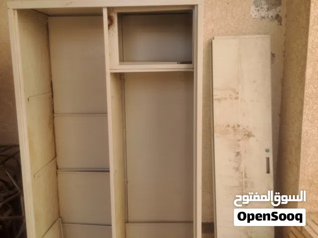 دولاب حديد مكتبي أو مدرسي
