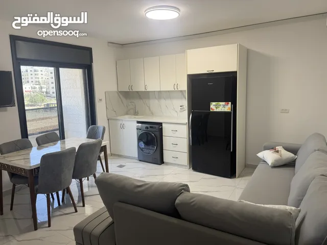 إيجار شقق مفروشة – مشروع نوح 1 خلف جامعة بيرزيت – على بُعد 100 متر فقط من المدخل الشمالي