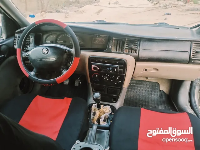 اوبل فيكترا للبيع 10000 كاش او / دفعة وشكات شخصية مضمونة