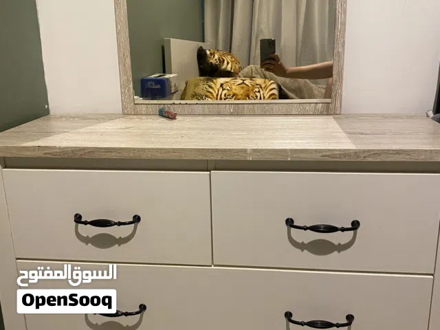 تسريحه من هوم سنتر بحاله ممتازه