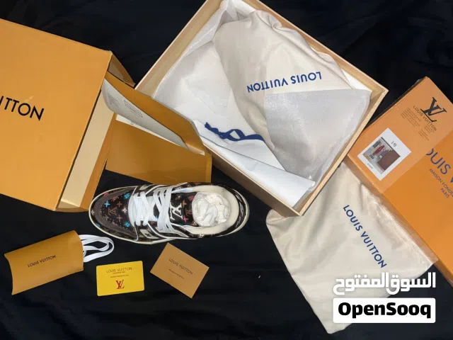 brown Comfort Shoes in Al Ahmadi