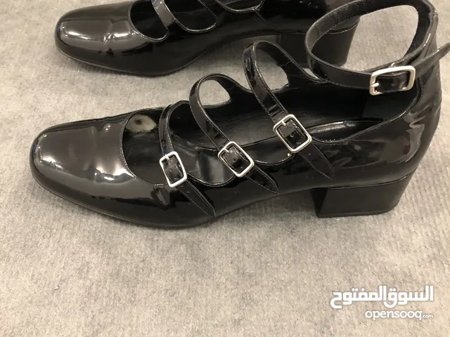 Black Comfort Shoes in Mubarak Al-Kabeer