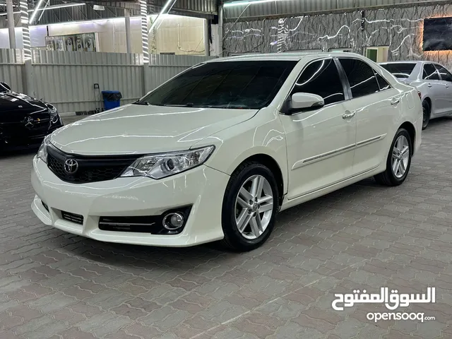 Toyota Camry SE 2014 GCC One owner Super clean in excellent condition well maintained