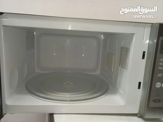 Daewoo 30+ Liters Microwave in Mubarak Al-Kabeer