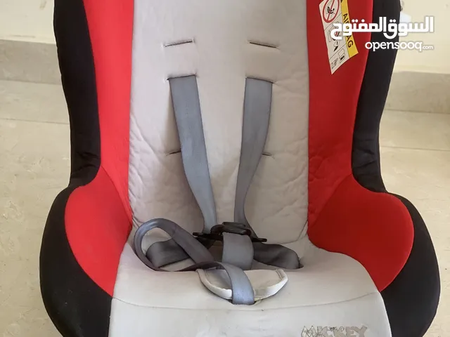 Car seat Each one 100 aed
