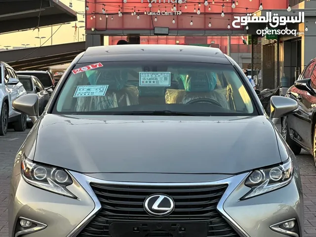 Used Lexus ES in Sharjah