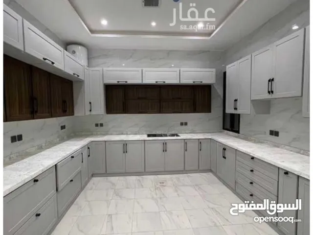 170 m2 3 Bedrooms Apartments for Rent in Al Riyadh Al Malqa