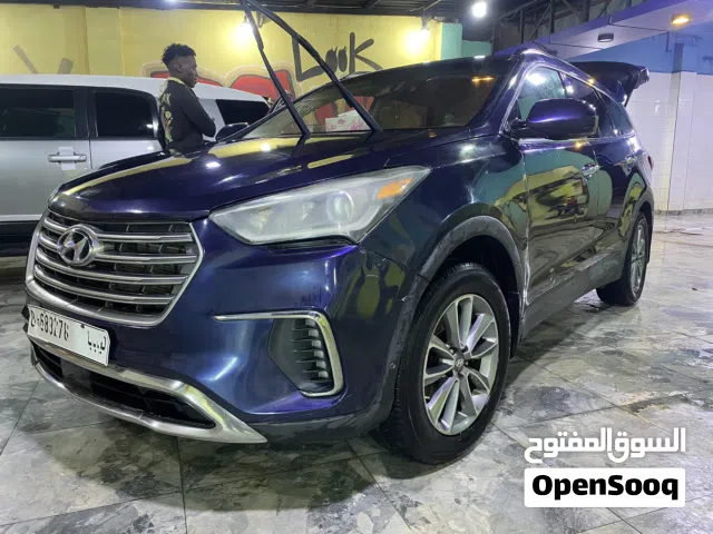 2017 Hyundai Santa Fe Blue
