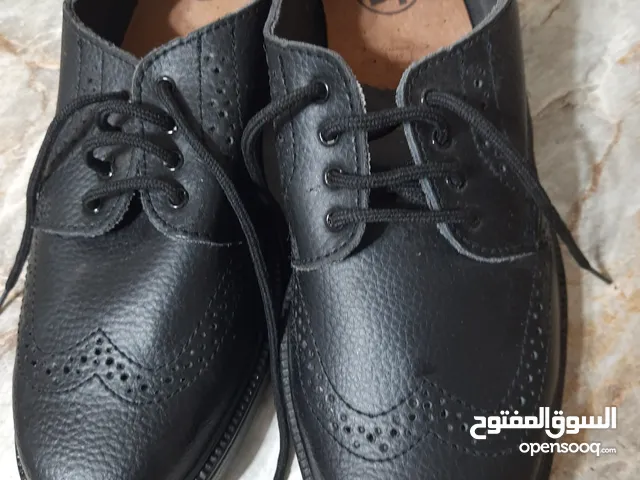 42 Casual Shoes in Alexandria