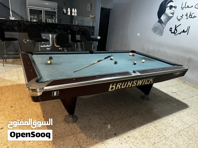 طاولة بلياردو