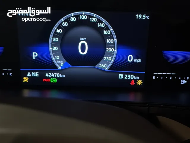 السلام عليكم لبيع والمراوس فولكس واغن TAOS الماني السيارة نشطة فول عدا الفتحة شاشة لمس