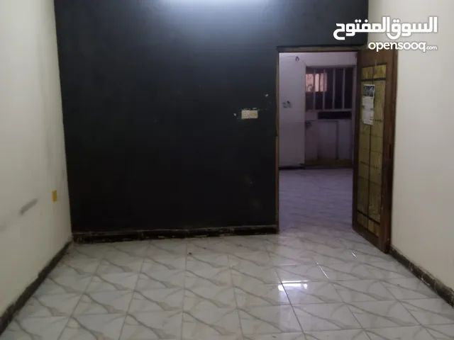 100m2 2 Bedrooms Villa for Sale in Baghdad Za'franiya