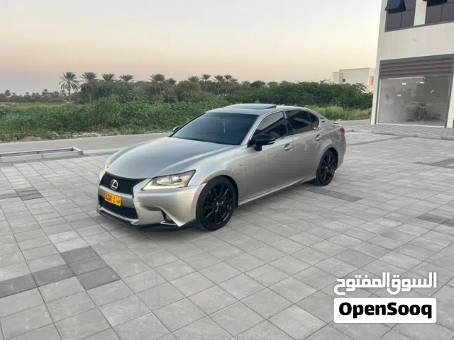 السياره امورها فوق الطيبه وافحص وين ماتحب وتم عمل سيرفس كامل