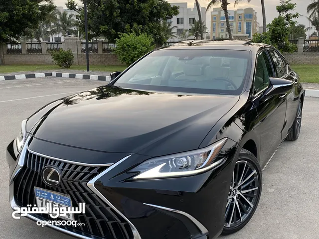 Used Lexus ES in Dhofar