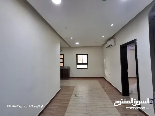 45 m2 1 Bedroom Apartments for Rent in Muharraq Galaly