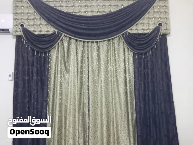 ستار مستعمل بحالة ممتازة