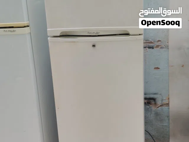ثلاجه دايو14 قدم بحاله ممتازه حجم متوسط معا التوصل التشغيل والكفاله تبريد وتجميد قوي استخدام