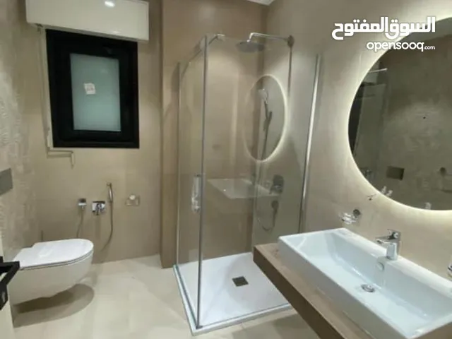 245 m2 4 Bedrooms Apartments for Sale in Tripoli Al-Nofliyen