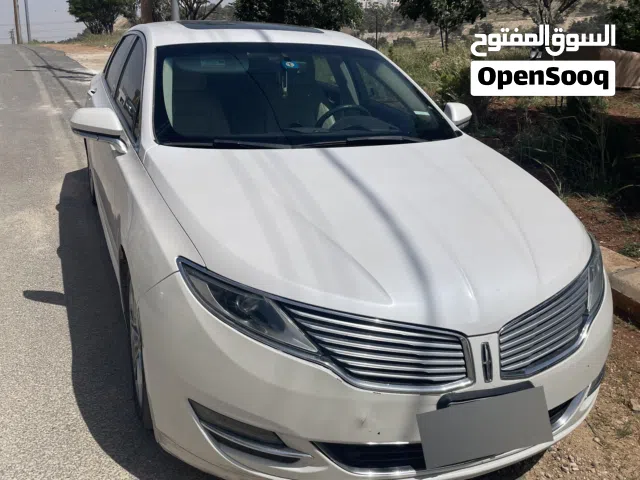 2014 لينكولن MKZ Premiere