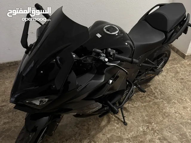 Used Kawasaki Ninja 1000 in Amman