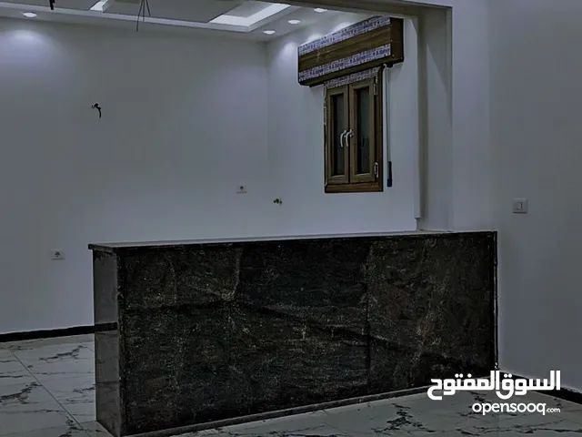 145 m2 3 Bedrooms Villa for Sale in Tripoli Ain Zara