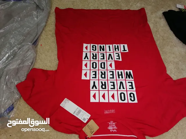 تواصل واتس بالأسفل ( تكسير الاسعار تيشرتات بناطيل سليم شورت M و L و S)+ بدلة حارس امن عنابي