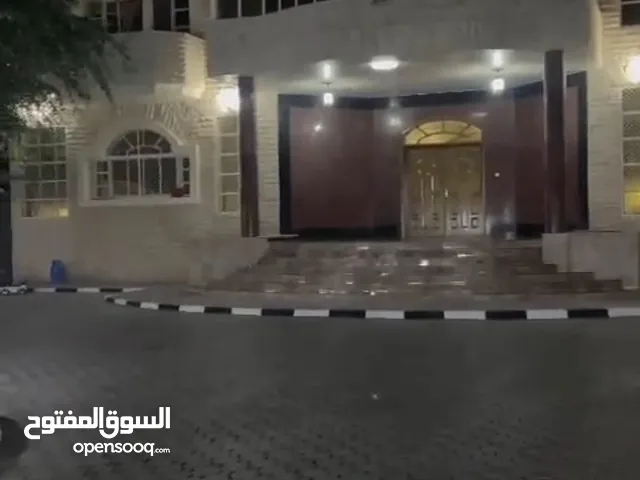 72 m2 5 Bedrooms Villa for Sale in Al Ain Al Tawiya