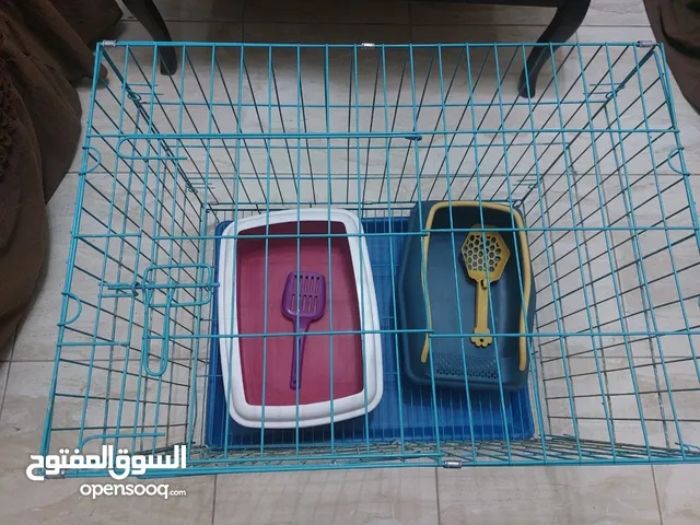 قفص قطط للبيع او للكلاب مع لتر بوكس العدد 2 مستعمل مع بودره قطط برائحة العلكه