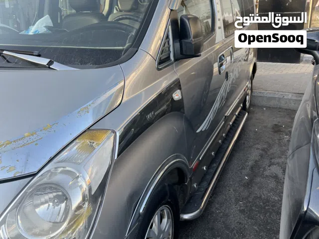 باص هونداي 2011