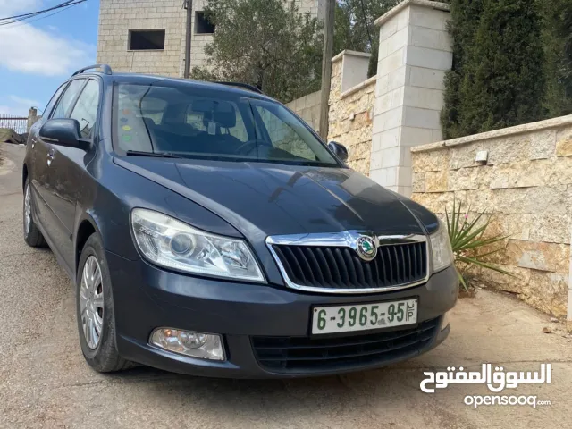 سيارة يكودا اوكتافيا ستيشن للبيع