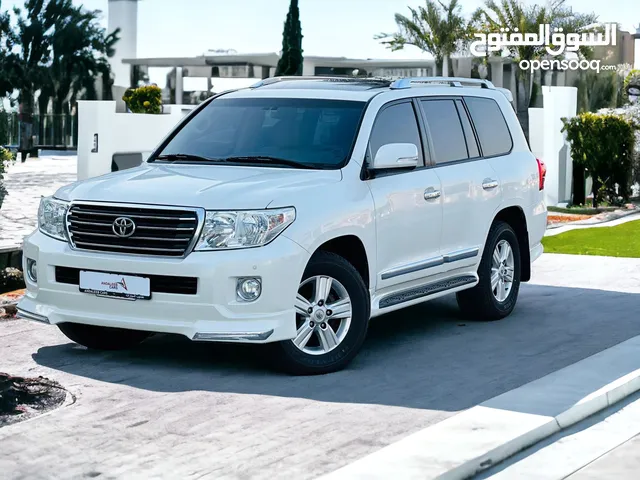 AED 2860 PM  TOYOTA LAND CRUISER 60YEARS  AGENCY MAINTAINED  0% DP  GCC SPECS  WELL MAINTAINED