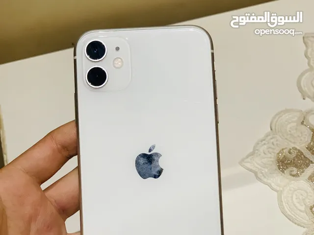 ايفون 11عادي  تلفون نضيف مش مقضوض  بطارية 80 64قيقا