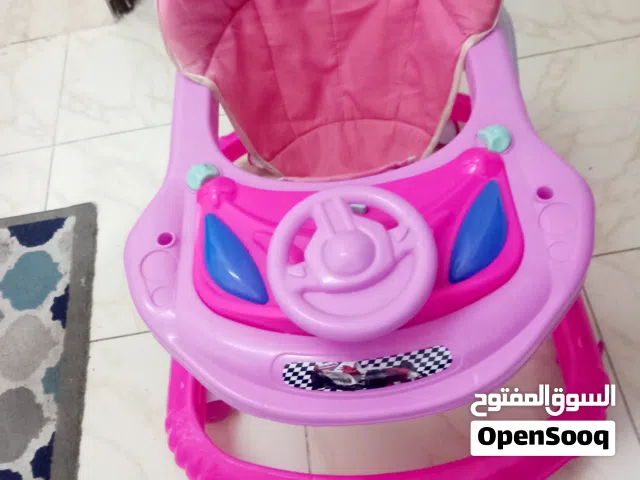 مشاية اطفال نظيفة