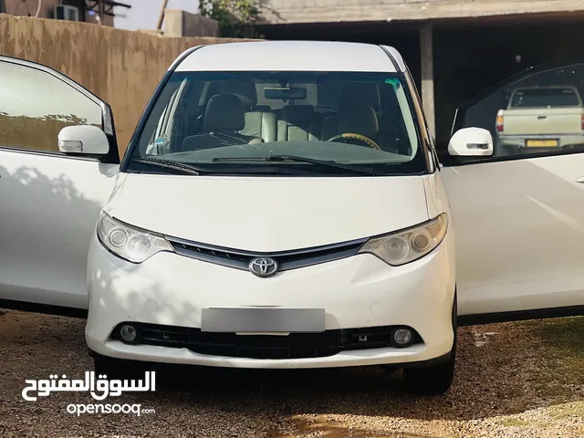 Used Toyota Previa in Gharyan