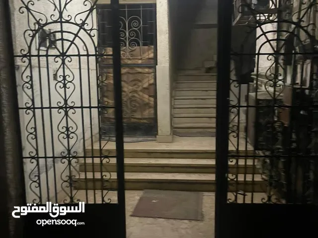 70 m2 5 Bedrooms Apartments for Sale in Giza Haram