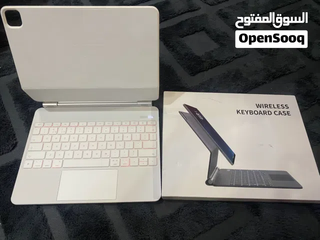 كيبورد ايباد ابل 11 انح و 12.9 انج
