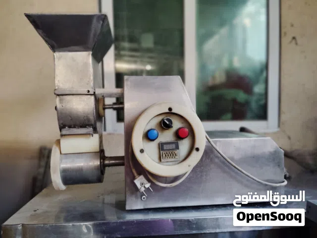 عدة مطعم للبيع