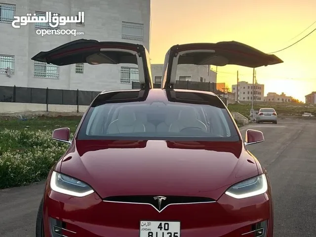 Tesla Model X 2018 in Amman
