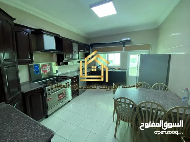 211 m2 4 Bedrooms Apartments for Rent in Amman Um El Summaq