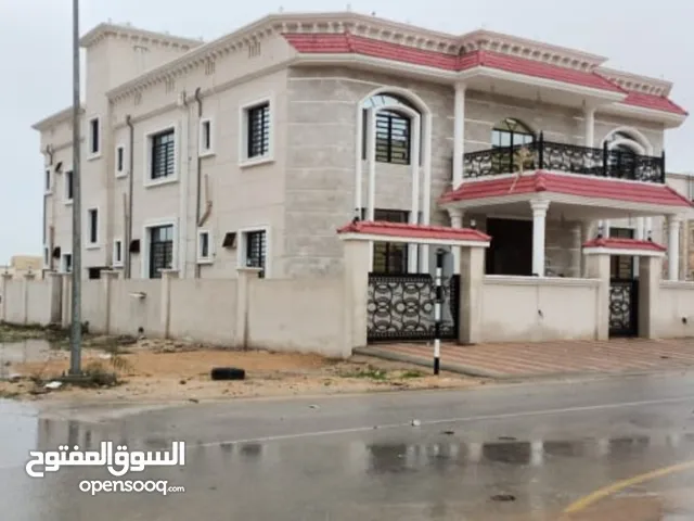 400 m2 4 Bedrooms Townhouse for Rent in Dhofar Salala