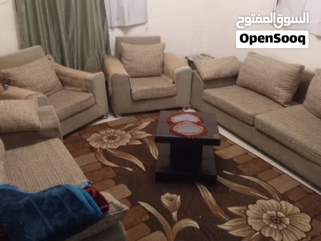 طقم كنب 7مقاعد مستعمل مافي ولا كسر خشب اصلي