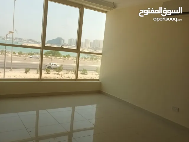 Unfurnished Offices in Muharraq Galaly