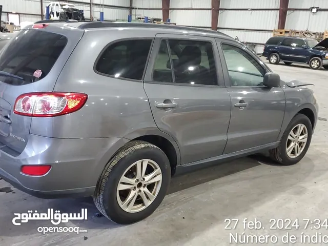 Hyundai Santa Fe 2011 in Benghazi